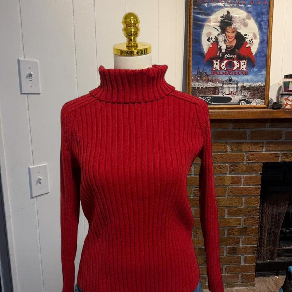 Red Banana Republic turtleneck sweater Size Medium